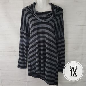 NWT 1X Dressbarn Black Gray Tunic Sweater Top